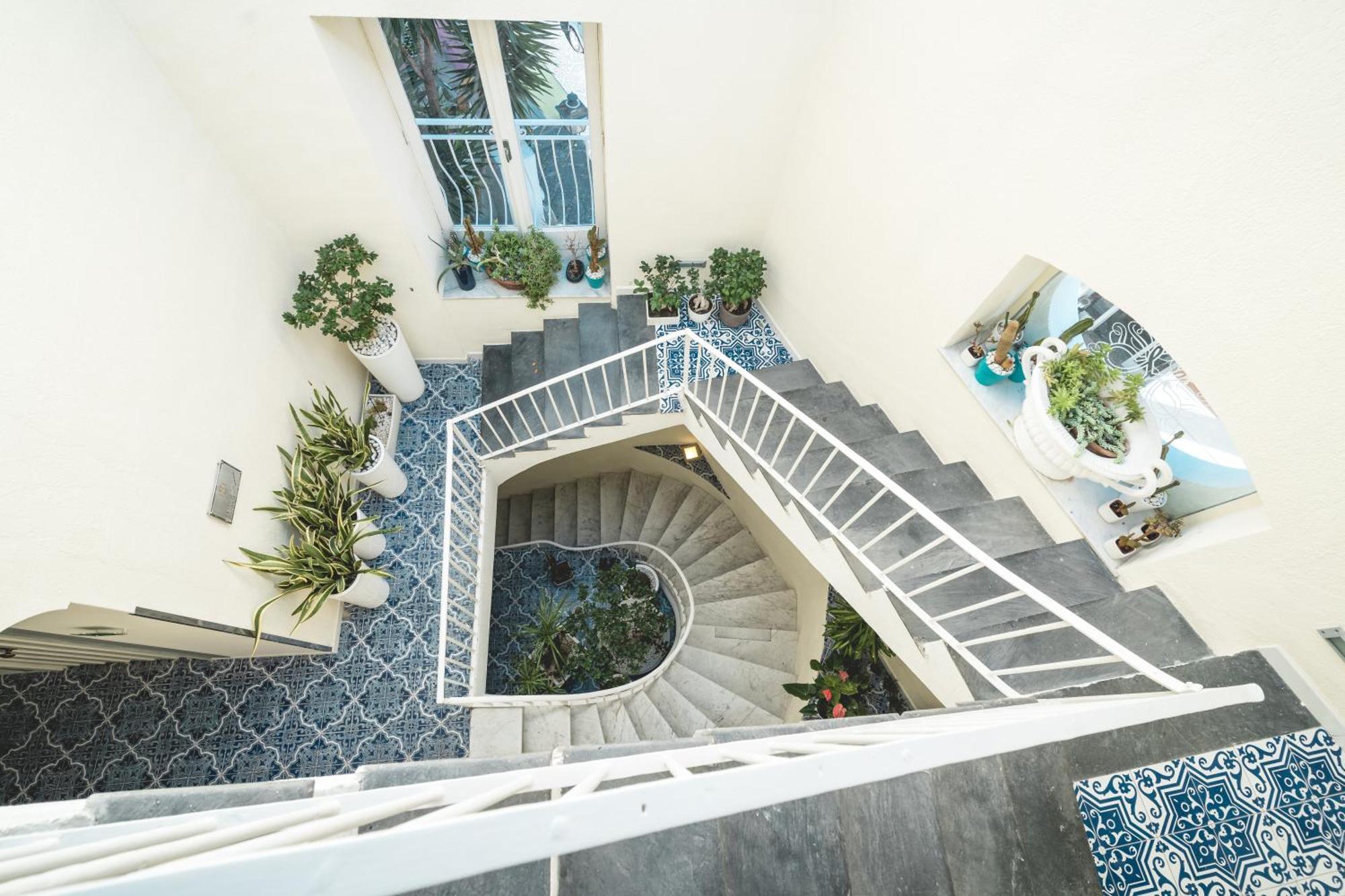 Aparthotel Magi House Relais à Sorrente Extérieur photo